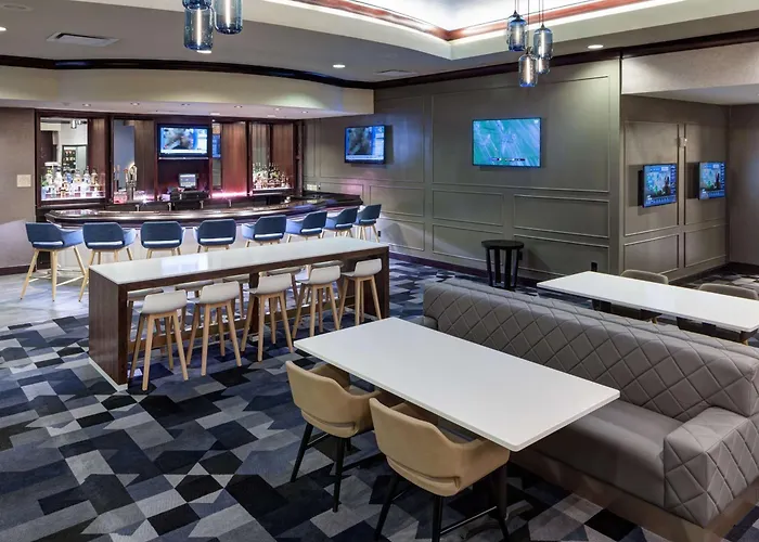Embassy Suites By Hilton Tampa Brandon